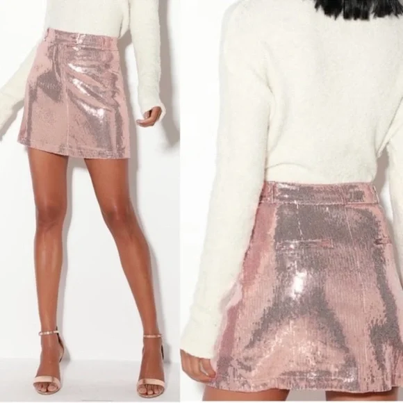 🆕 BB Dakota Rose Gold Sequin Mini Skirt - Picture 2 of 13